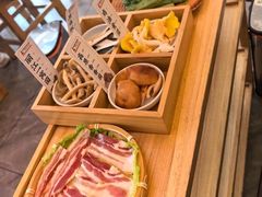 -阿婆情腊排骨火锅(金虹路店)