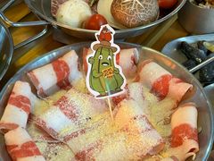 -叽叽扎扎烤肉场(生态城万达店)