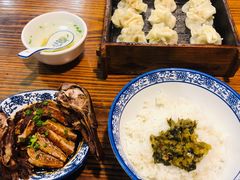 -张家巷美食(南浔店)