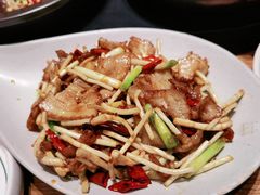 风干肉丝炒折耳根-云海肴云南菜·蒸汽石锅鱼(北京良乡华冠店)