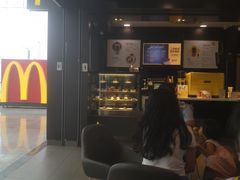 -麦当劳(深圳北站高铁店)