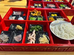 -勺子米线·云南传统小吃市集(四方街店)