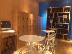 -康斐斯健身(银泰创意城店)