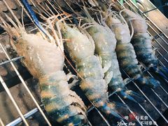 -六合夜市