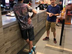 -汉堡王(下沙银泰店)