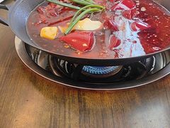 -黄潇洒老火锅(九眼桥宏济巷店)