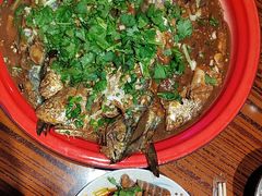 -蚝堡海鲜·威海菜·海肠捞饭·烧烤·亚洲吃蚝公司(幸福门店)