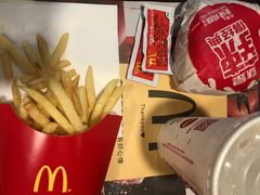 -麦当劳(乳山路店)