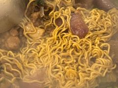 -胡须佬鸡煲四季火锅店(石厦西村直营店)