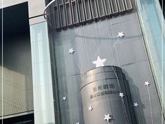 -欧米亚派对酒吧(绵阳店)