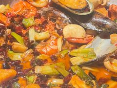 -七欣天香辣蟹火锅(上海银亿滨江店)