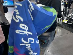 -迪卡侬(顺峰山店)