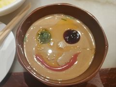 -龍歌自助小火锅(市北台东利群店)