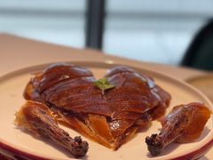 精品烤鸭-悦江(梅奔中心店)