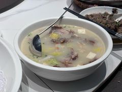 老豆腐鸭架煲汤-万荣烤鸭店·北京菜(天坛店)