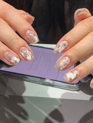 -丽心自助美甲美睫