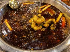 -肖肖酸萝卜鱼火锅(总店)
