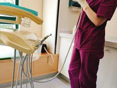 -爱贝口腔·牙周诊疗·种植修复中心