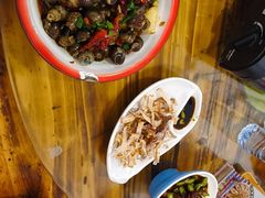 -冶建镜子·老南昌大排档·江西虾王(总店)