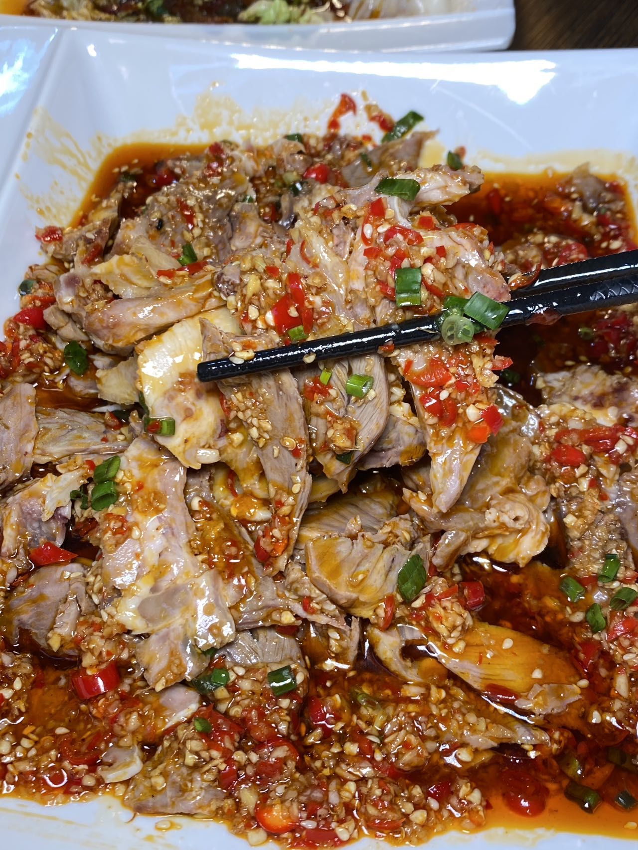 n凉拌核桃肉:精选每一个猪头上的巴骨肉