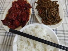 -尹记餐馆(花园店)