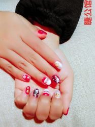 -睫乐园•睫公馆•美睫美甲沙龙