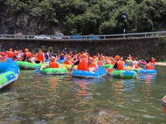 -安吉龙王山峡谷漂流