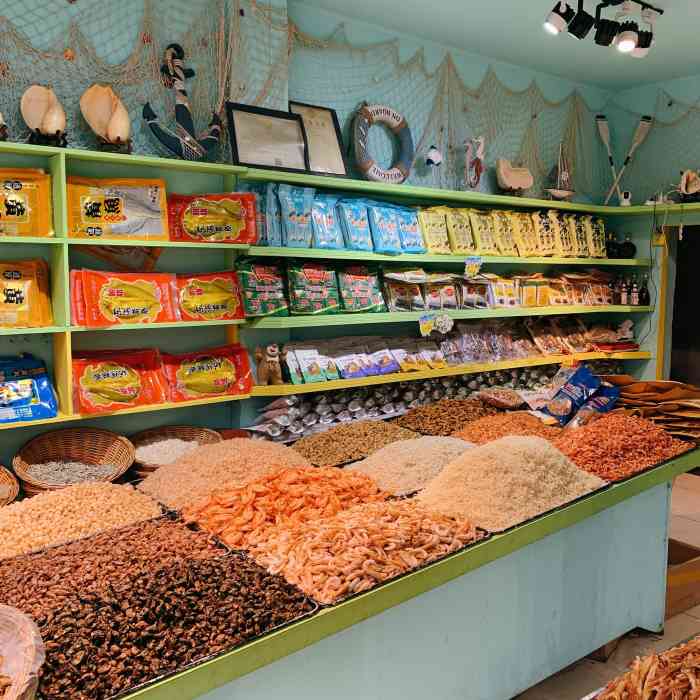 鱼仙会海鲜干货店-"店员真是太热情了,一个劲塞试吃给我,尝了.