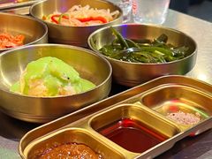 -釜山火炉·海鲜烤肉(紫藤路店)