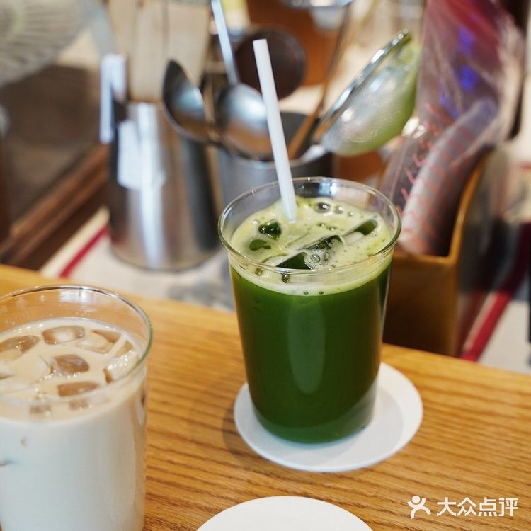 葡萄青提戚风 黑芝麻豆乳红茶戚风