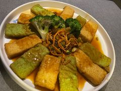 -花溪雨·森林餐厅(石基店)