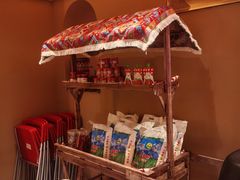 -耶里夏丽·丝路国际·新疆餐厅(浦东区东方路店)