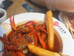 -叶派龙虾•招牌香辣蟹·海鲜(中海国际店)
