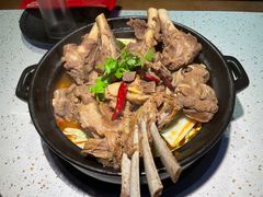-沪小胖·小龙虾·蓝龙王(八佰伴店)