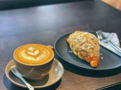 -LIN COFFEE CO(龙珠达店)