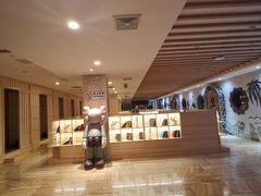 -碧中海汤泉汗蒸酒店