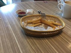 -必胜客(证大大拇指店)