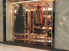 -BURBERRY(上海港汇恒隆广场店)