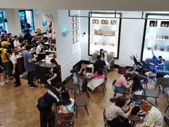 大堂-星巴克臻选(广州沙面店)