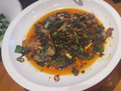 -有红鸡毛店·川菜(建设路店)