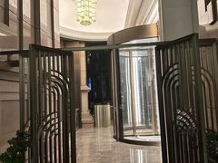 -浅深(世茂滨江精品店)
