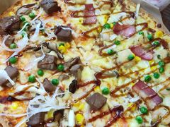 野捕海虾拼照烧牛肉薄底披萨-必胜客(苏州中心店)