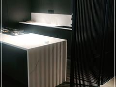 -铜锣湾·有麝自然香(渝北财富中心店)