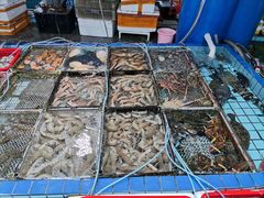 -霞涌市场海鲜摆卖区