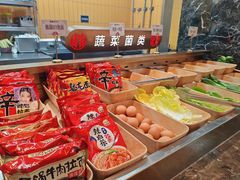 -黑金·寻焰自助百汇(中街店)