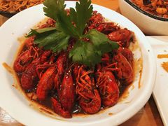 油焖小龙虾-莲餐厅·湖北菜·潜江小龙虾店(愚园路店)