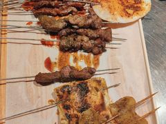 -绿地三只羊羊肉串(万科店)