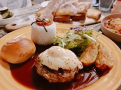 汉堡牛排-Cafe Alice咖啡爱丽丝(奥城店)