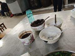 -正宗杨记普洱酸醋米线(总店)