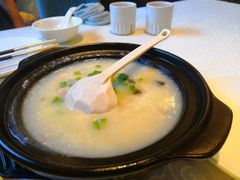 砂锅皮蛋瘦肉粥-粤秀小厨·广式早茶(辽宁路店)